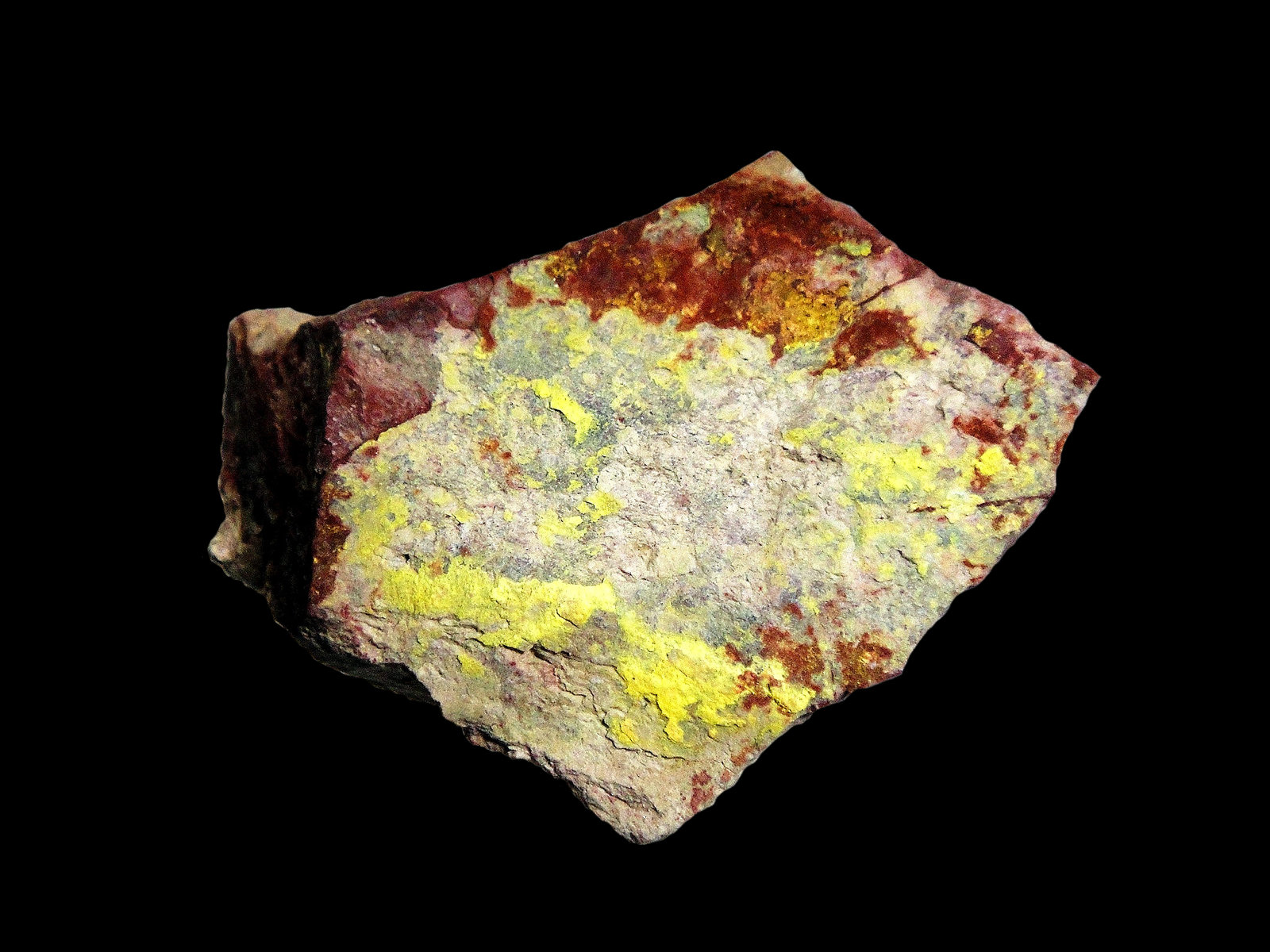 Weeksita
4 x 4 cm.
(Autor: Antonio P. López)