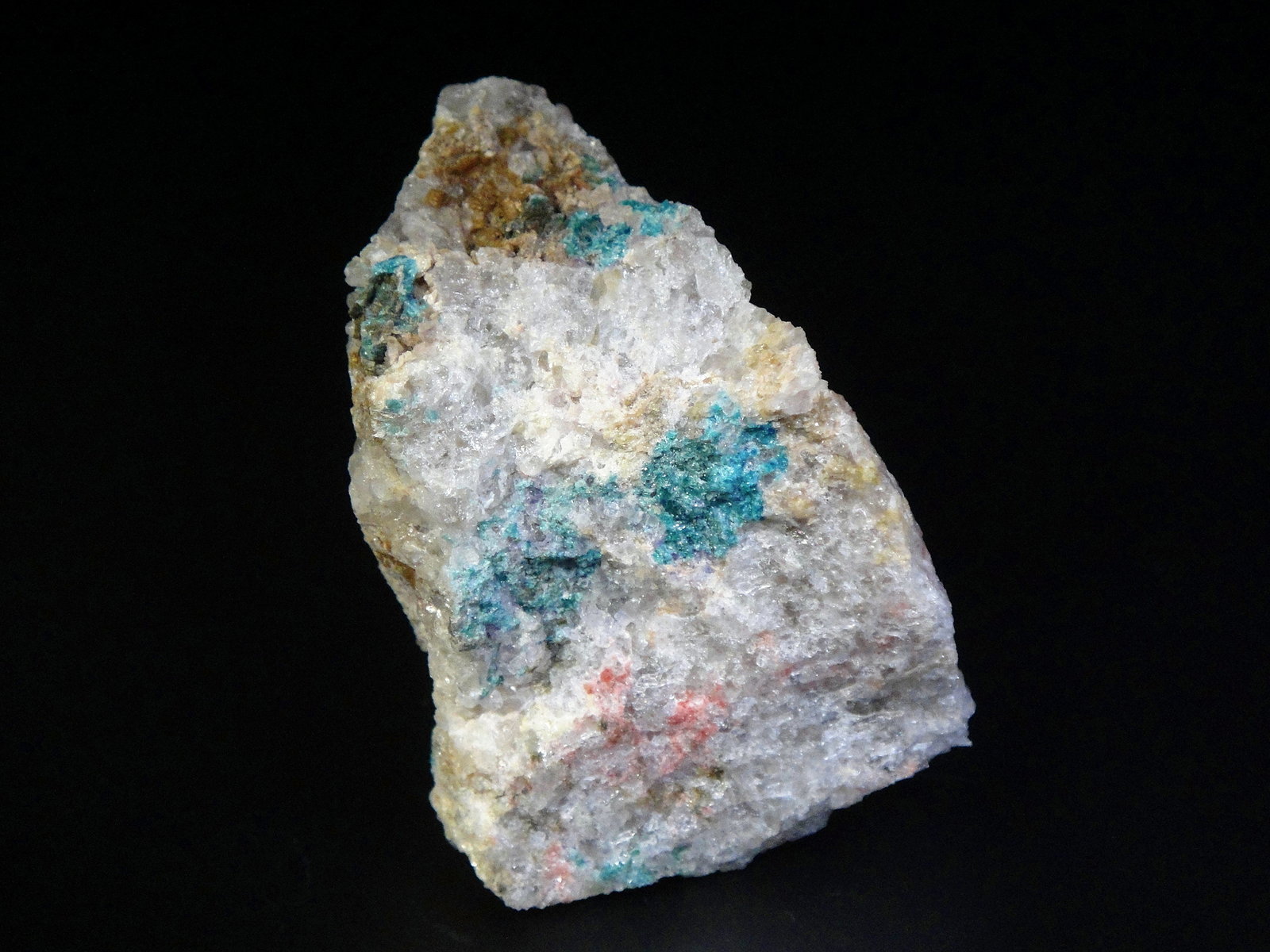 Ciprina, Zoisita (variedad thulita)
7 x 4 cm.
(Autor: Antonio P. López)