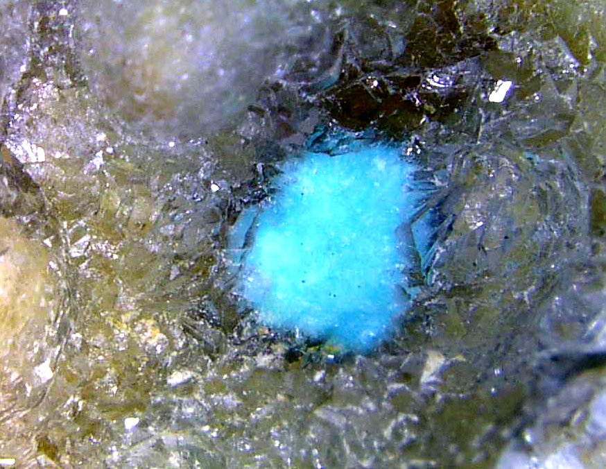 Hemimorfita, Aurichalcita (Auricalcita)
Campo de visión 4 mm.
(Autor: Antonio P. López)