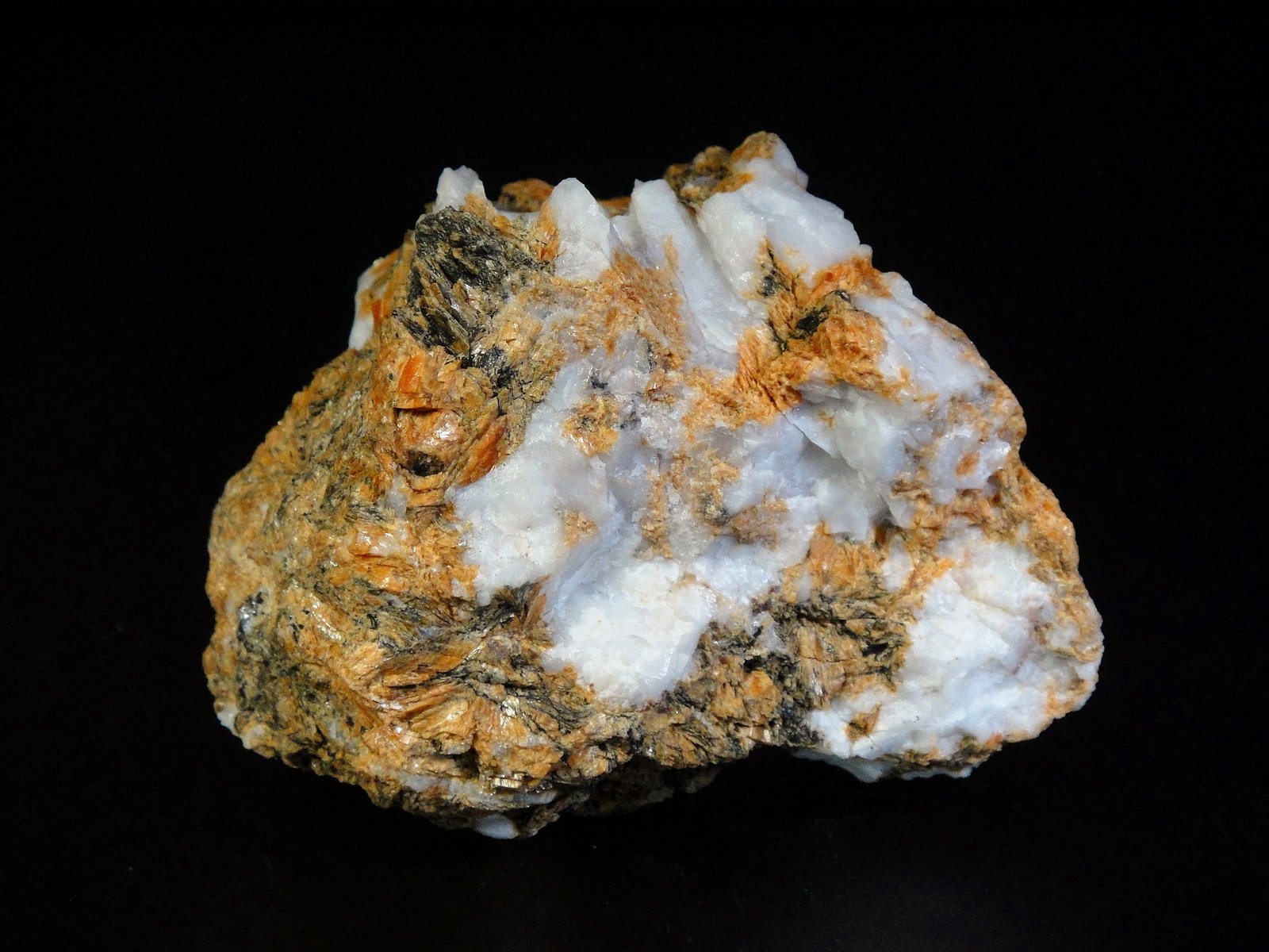 Tinzenita
7,2 x 5,5 cm.
(Autor: Antonio P. López)