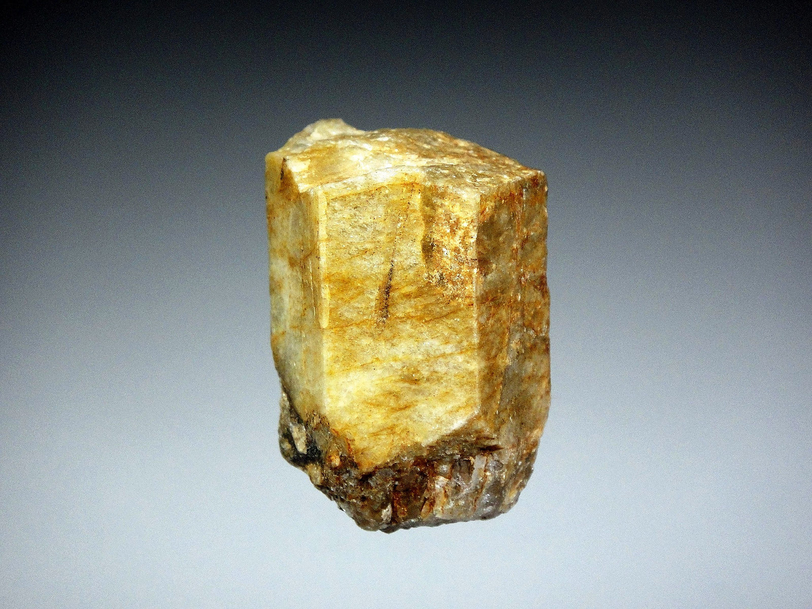 Berilo
4 x 3 cm.
(Autor: Antonio P. López)