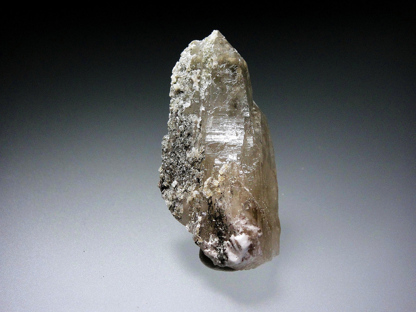 Milarita en Cuarzo
6 x 3 cm.
(Autor: Antonio P. López)