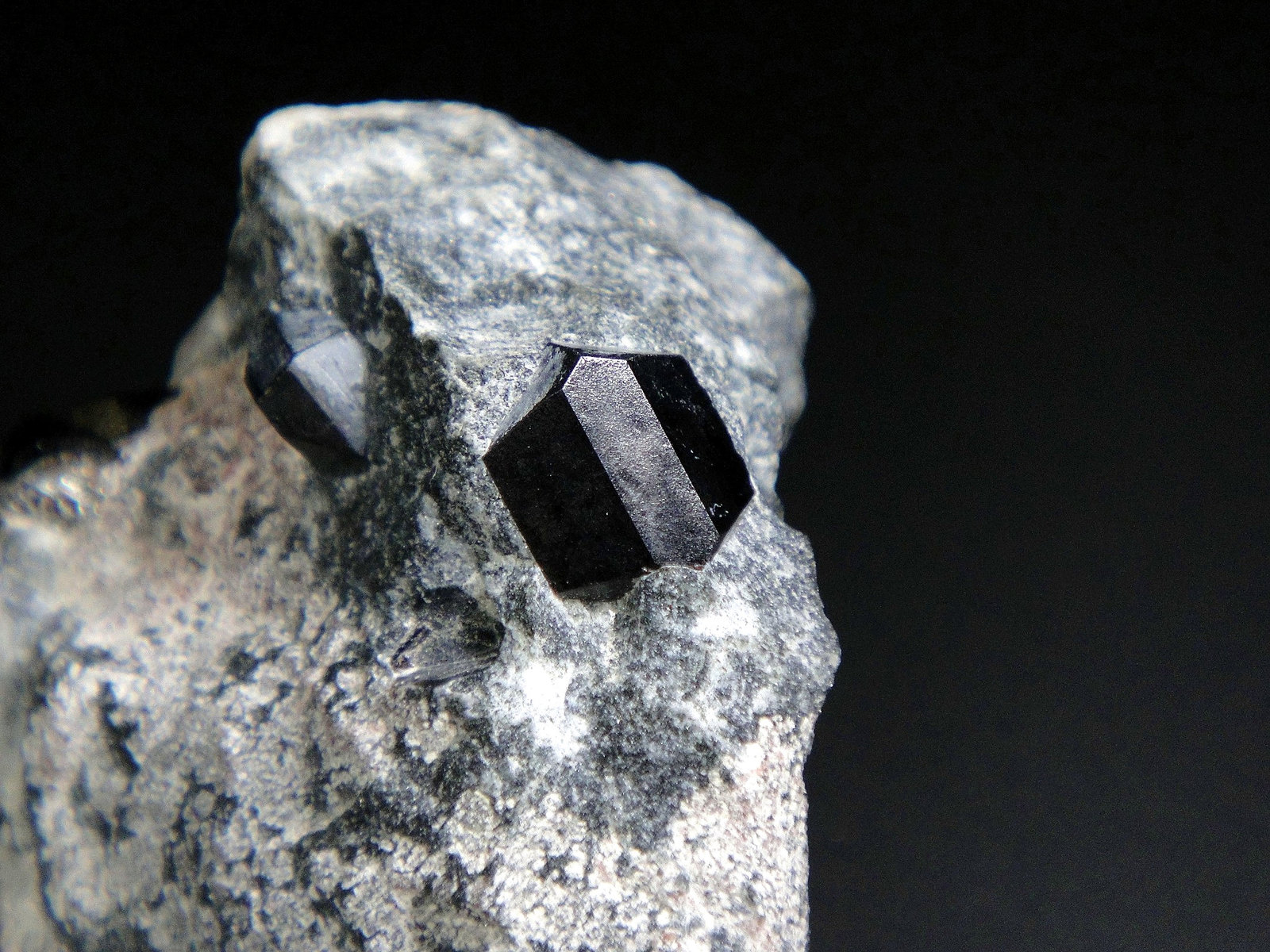 Lorenzenita
Cristal de 9 mm.
(Autor: Antonio P. López)