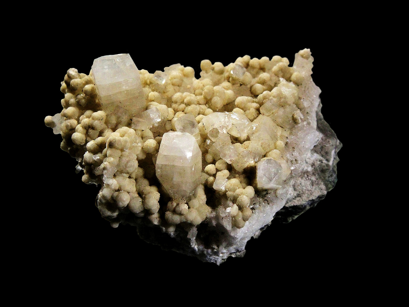 Girolita y Fluorapophyllita-(K) (Apofilita)
5 x 5 cm.
(Autor: Antonio P. López)