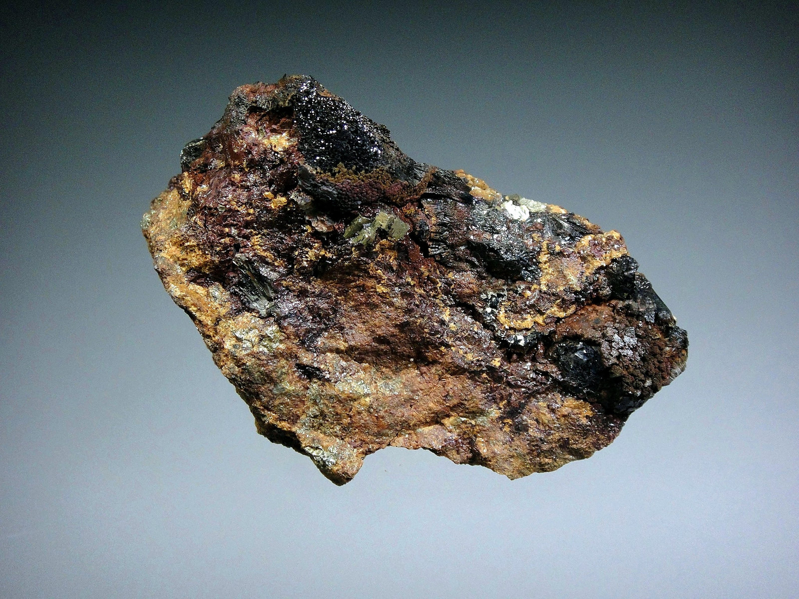 Cronstedtita
7 x 5 cm.
(Autor: Antonio P. López)