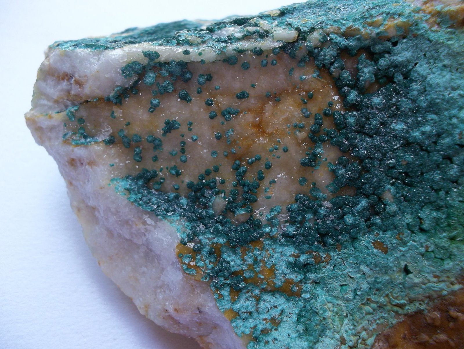 Pseudomalaquita
6 x 4 cm
(Autor: Cristalino)