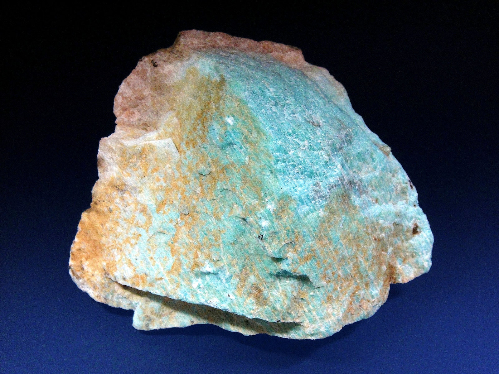 Microclina (variedad amazonita)
9 x 7 cm.
(Autor: Antonio P. López)