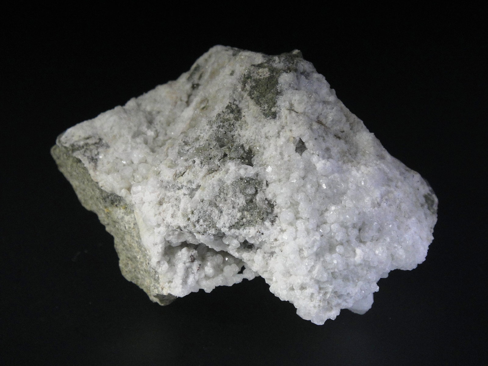 Analcima
8 x 6 cm.
(Autor: Antonio P. López)