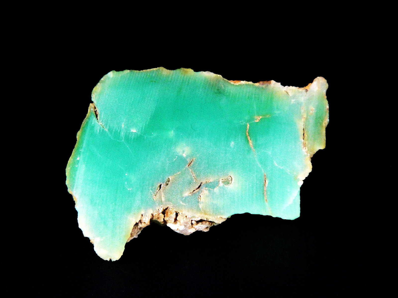 Cuarzo (variedad calcedonia - crisoprasa)
5 x 4 cm.
(Autor: Antonio P. López)