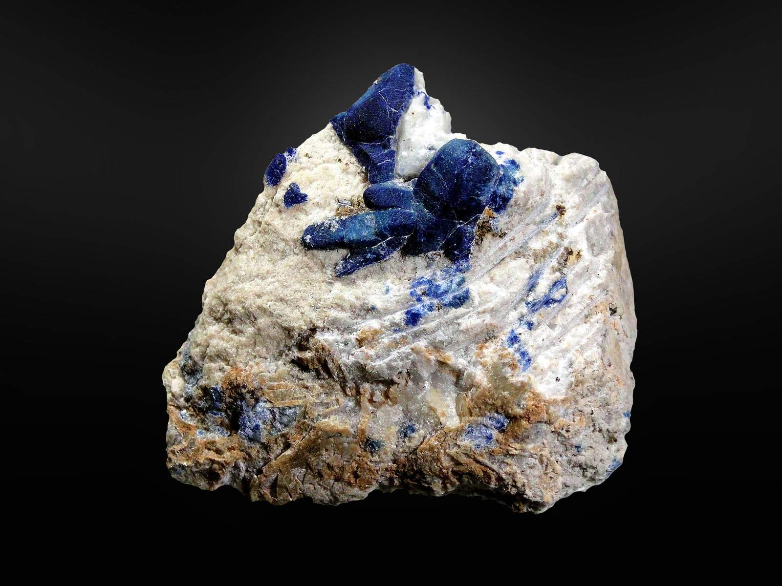 Afghanita
8 x 8 cm.
(Autor: Antonio P. López)