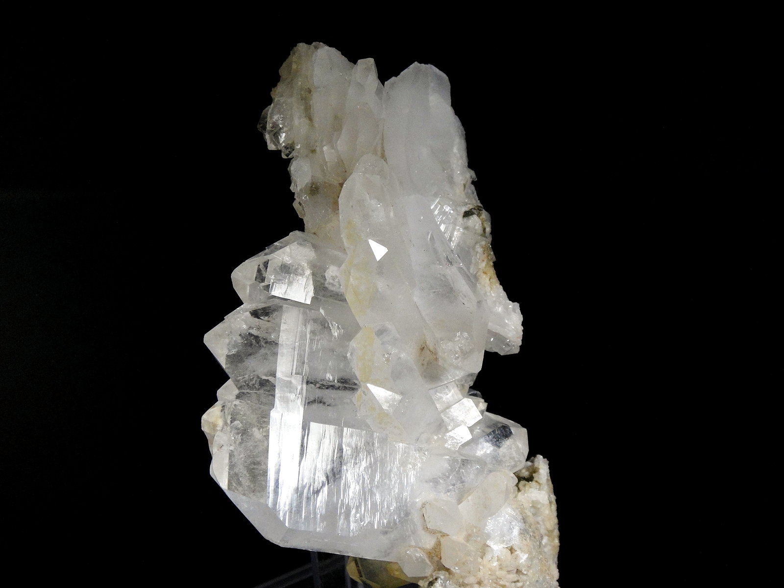 Cuarzo
12 x 7 cm.
(Autor: Antonio P. López)