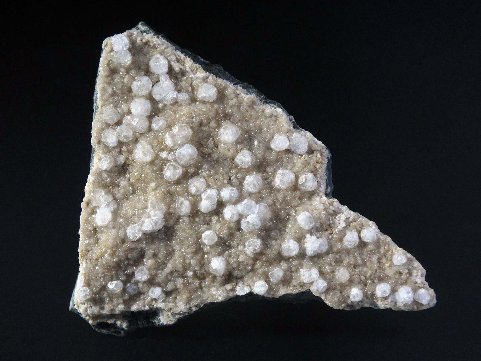 Analcima
8 x 5 cm.
(Autor: Antonio P. López)