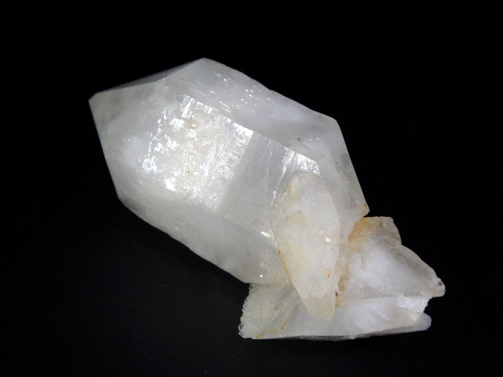 Cuarzo
6 x 3 cm.
(Autor: Antonio P. López)
