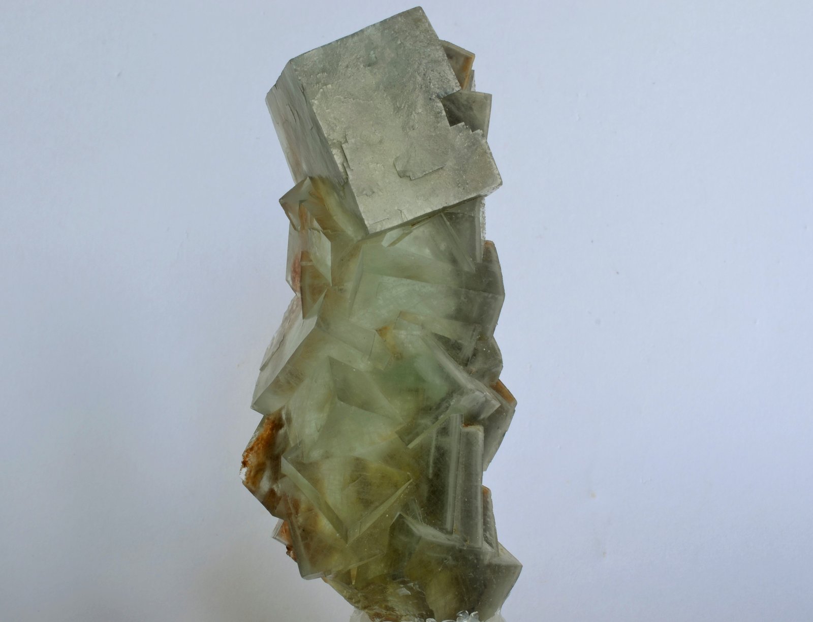 Fluorita
10,5 x 4,5 x 3 cm
(Autor: Raúl S. Llorente)