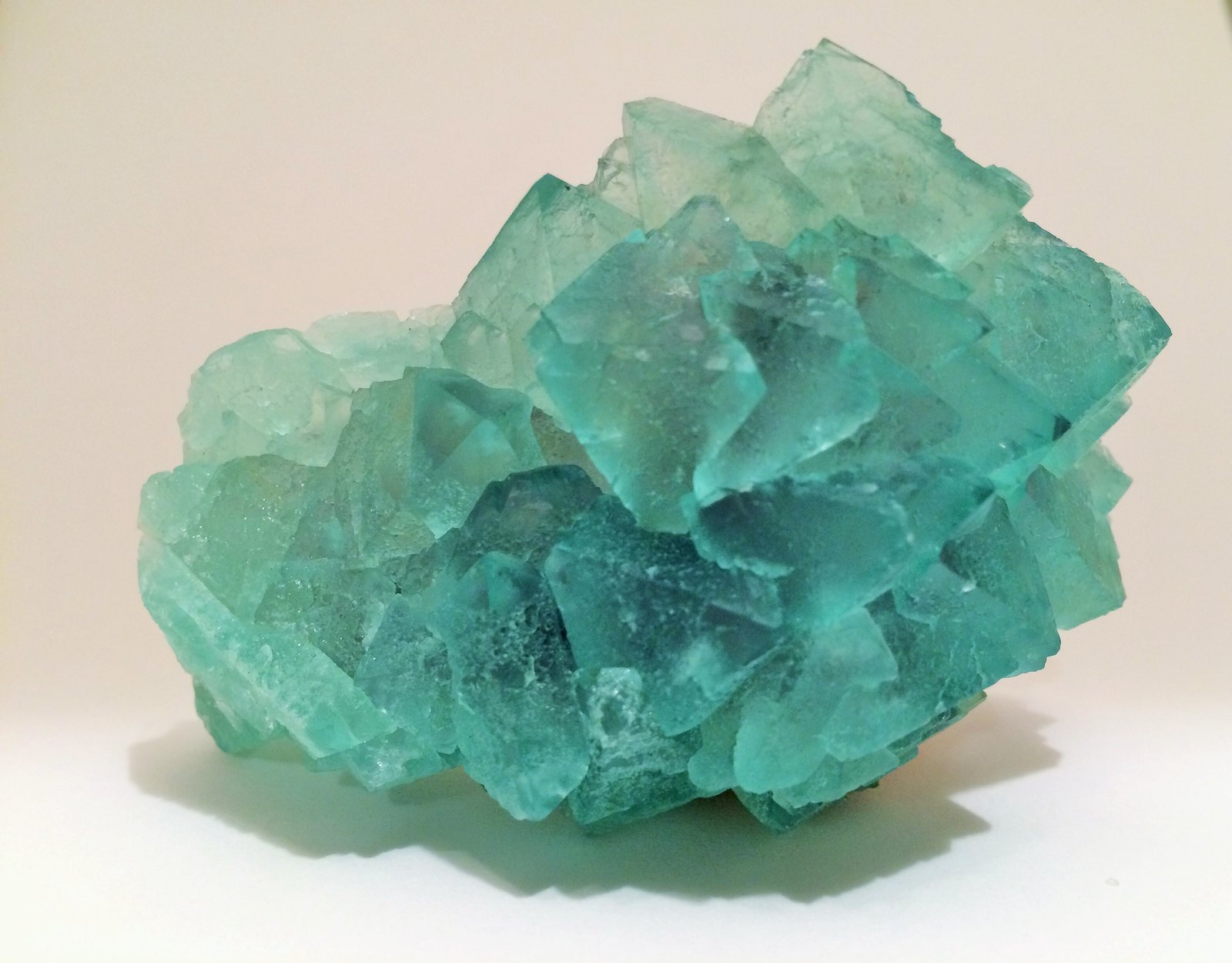 Fluorita
7,3 x 5,4 x 3,3 cm
(Autor: Raúl S. Llorente)