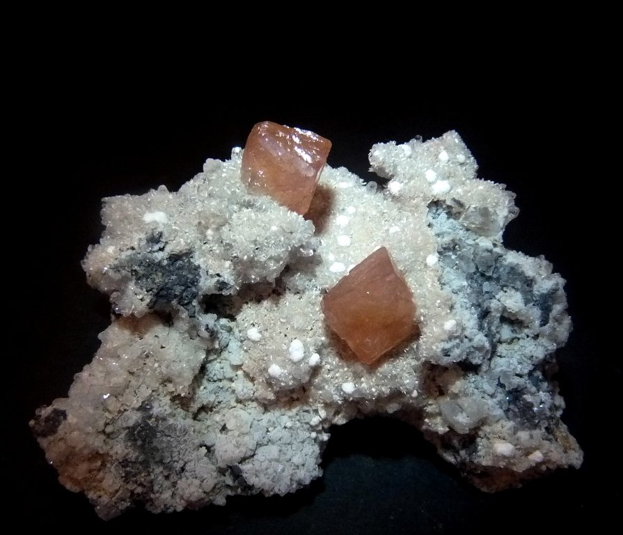 Olmiita.
70x55 mm.
(Autor: Jesus Franquesa Baucells)