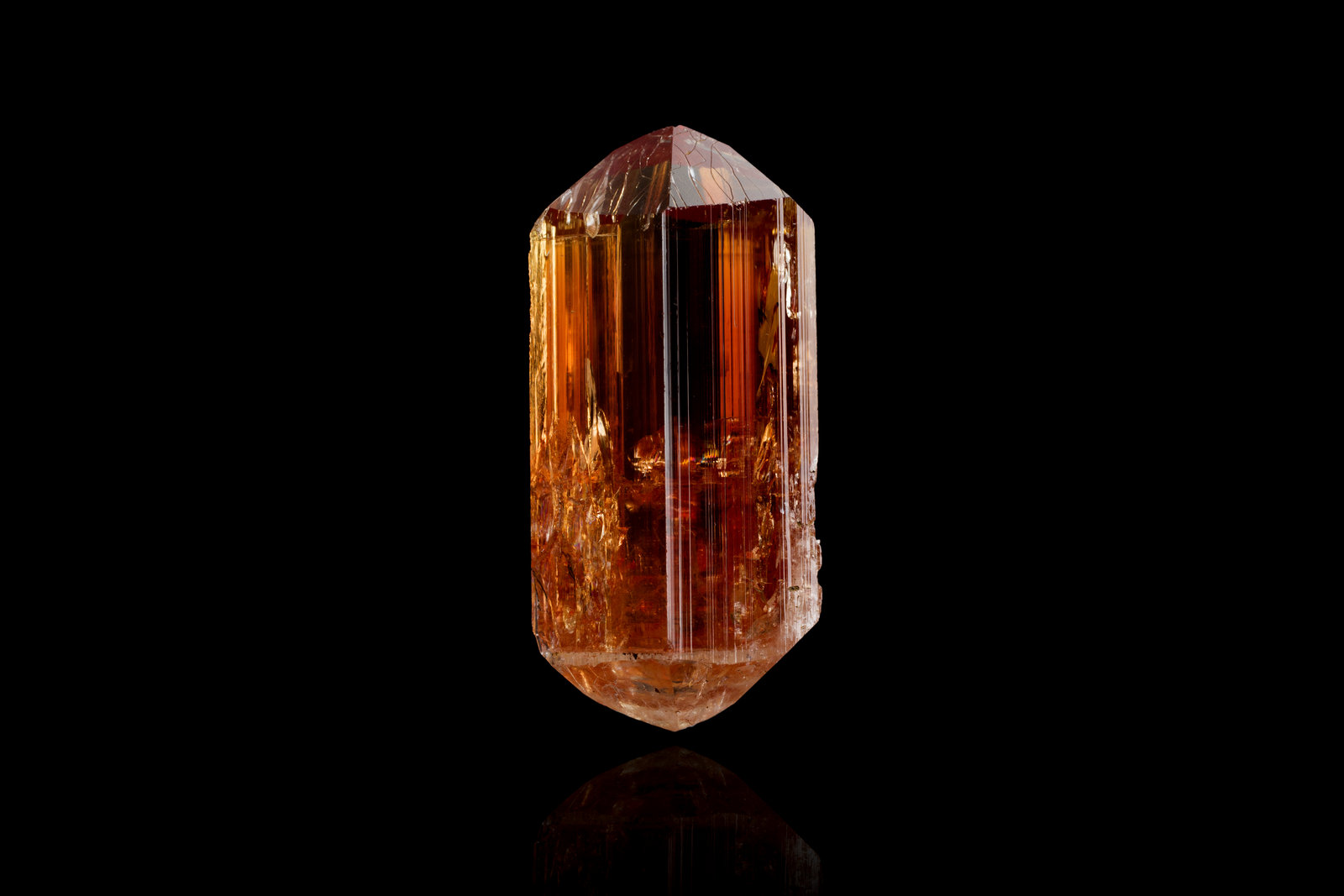 Topacio
5,5 x 2 x 2 cm
(Autor: Museo MIM)