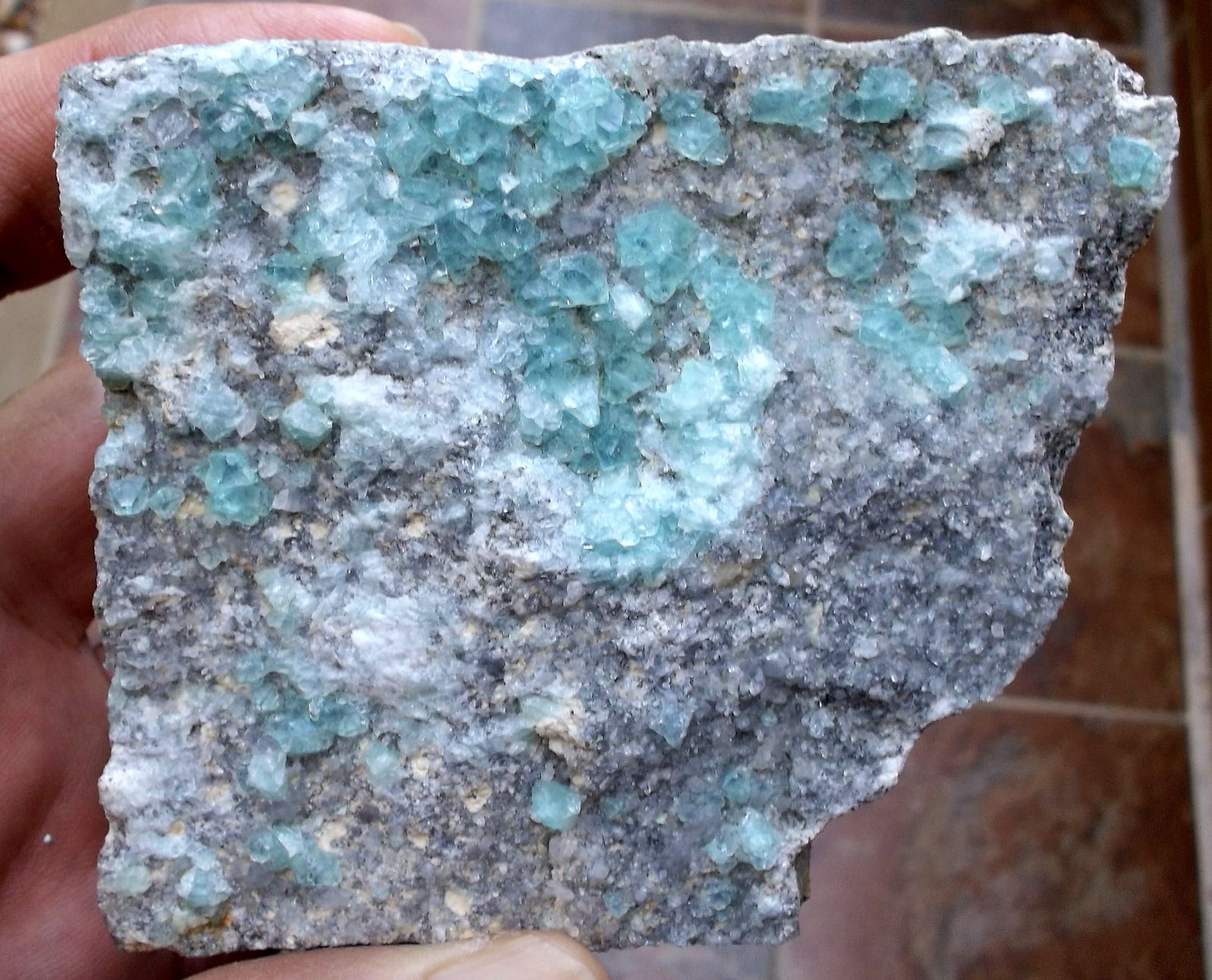 Fluorita
6 x 7 cm
(Autor: Cristalino)