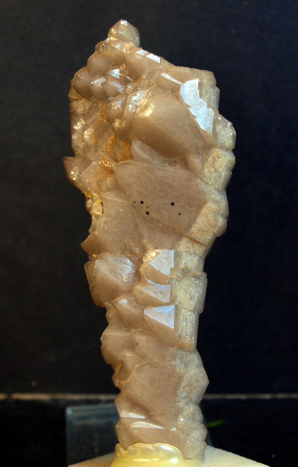 Cuarzo
10 x 3.5 cm
(Autor: Pedro Antonio)