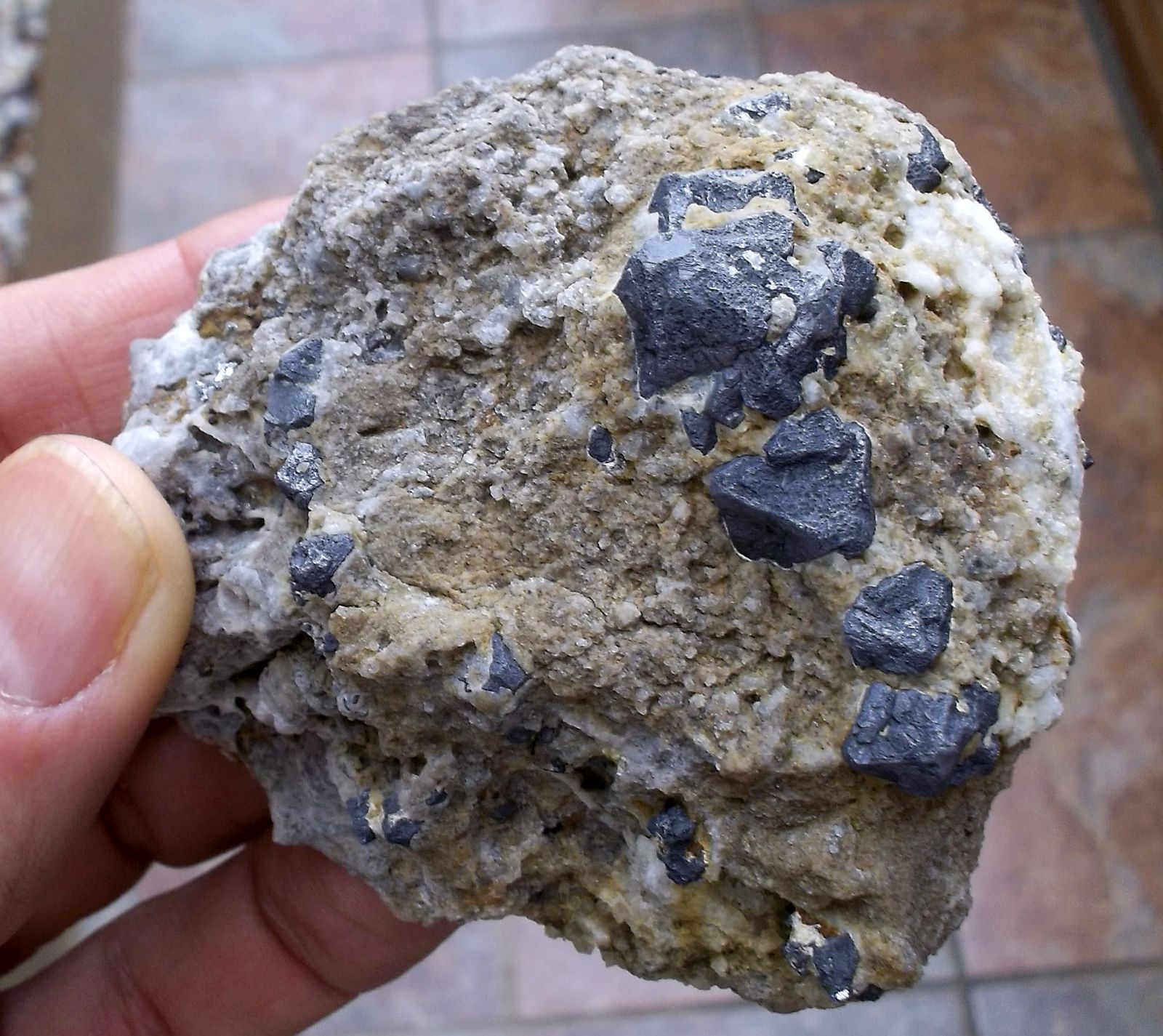 Galena
7 x 6 cm
(Autor: Cristalino)