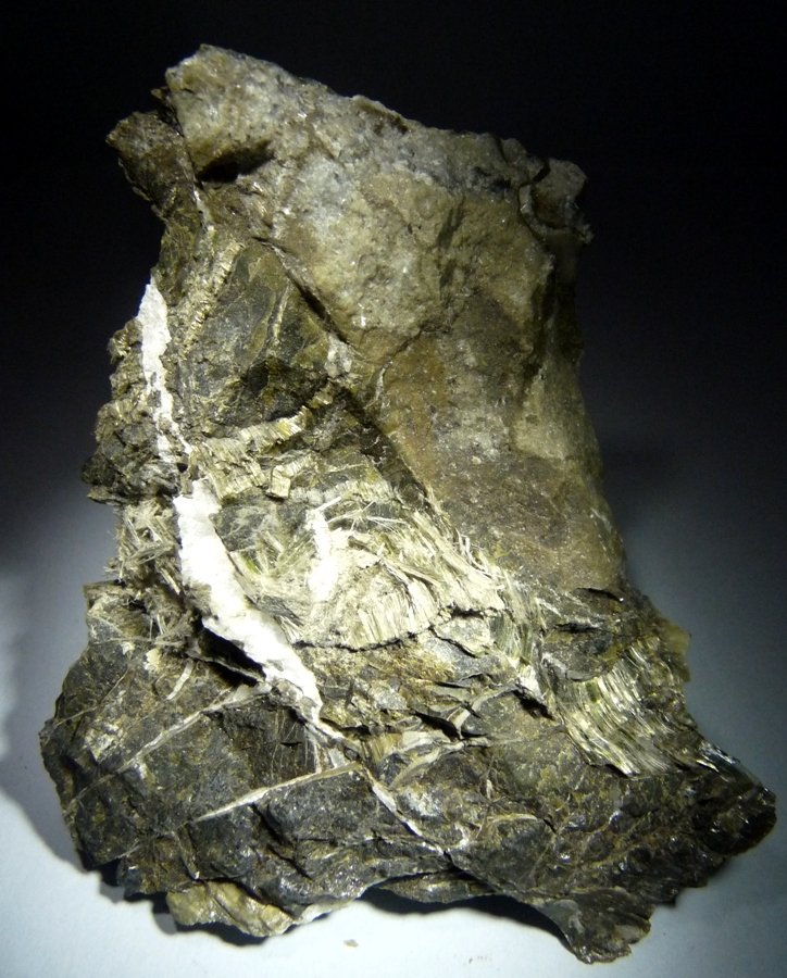Crisotilo.
90x65 mm.
(Autor: Jesus Franquesa Baucells)