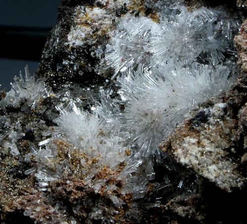 Hemimorfita
8x3 cm.
(Autor: supertxango)