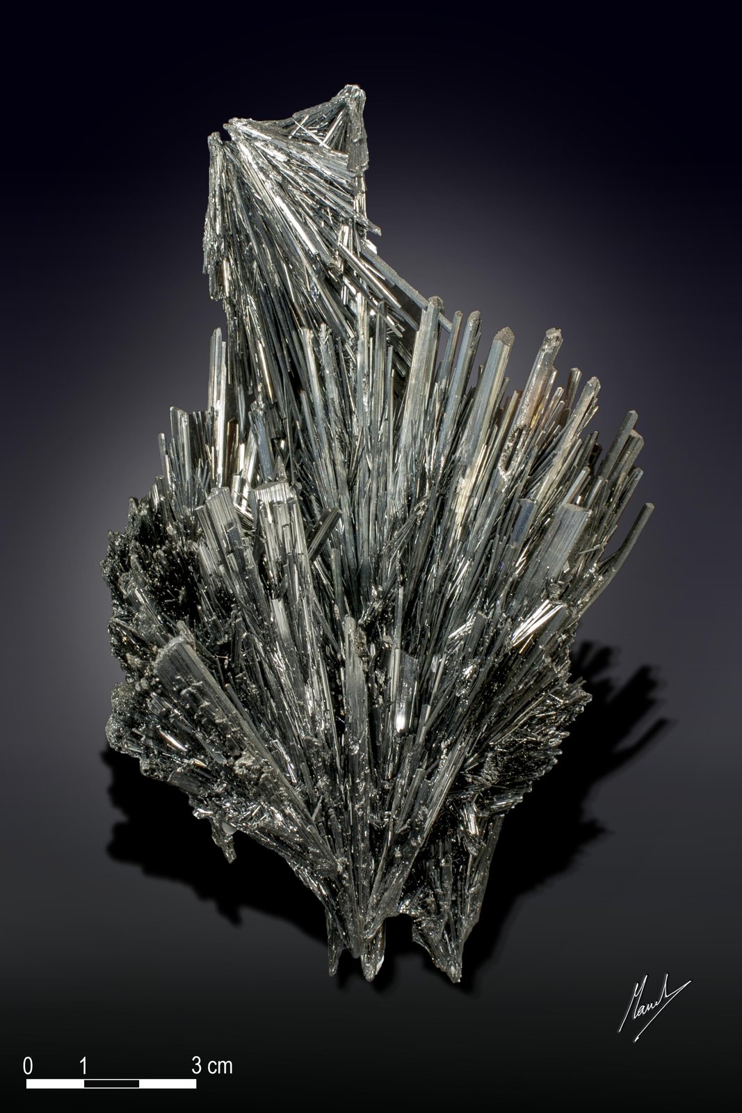 Estibina (Stibnita)
150 x 108 mm
(Autor: Manuel Mesa)
