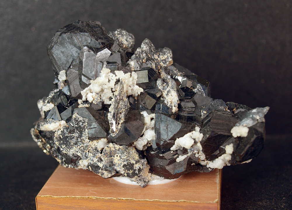 Esfalerita
7.5 x 4.5 cm
(Autor: Pedro Antonio)