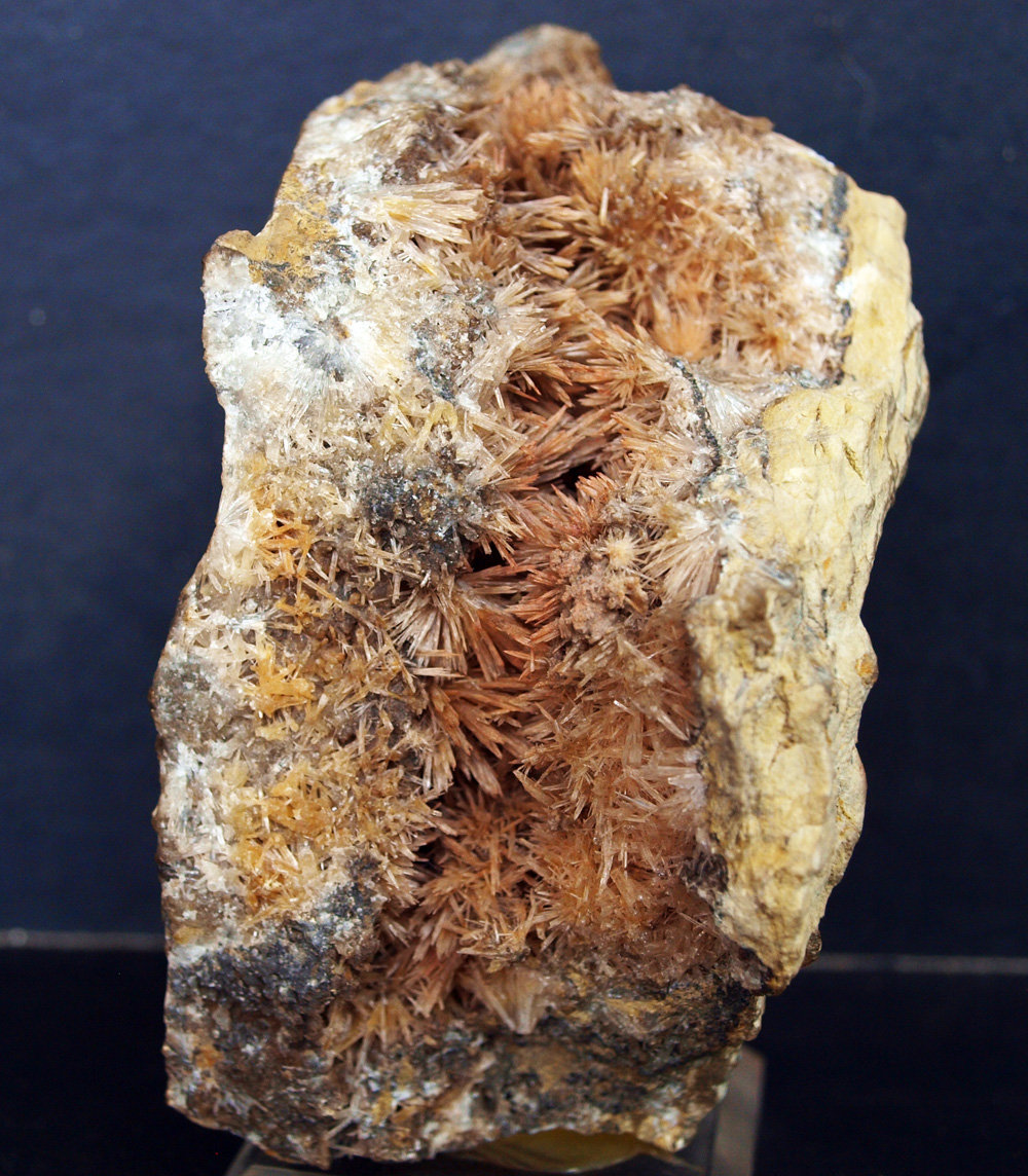 Aragonito
10 x 6 cm
(Autor: Pedro Antonio)