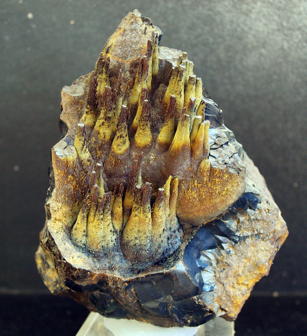 Goethita
10 x 8 cm
(Autor: Pedro Antonio)