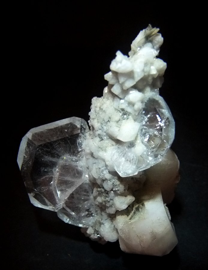 Berilo (variedad aguamarina) y albita
60x40 mm.
(Autor: Jesus Franquesa Baucells)