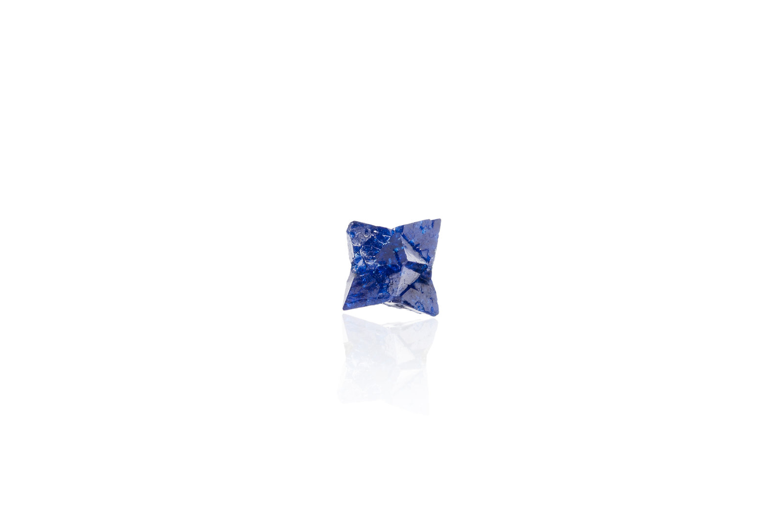 Cumengeita
Cristal principal: 0,6 cm
(Autor: Museo MIM)