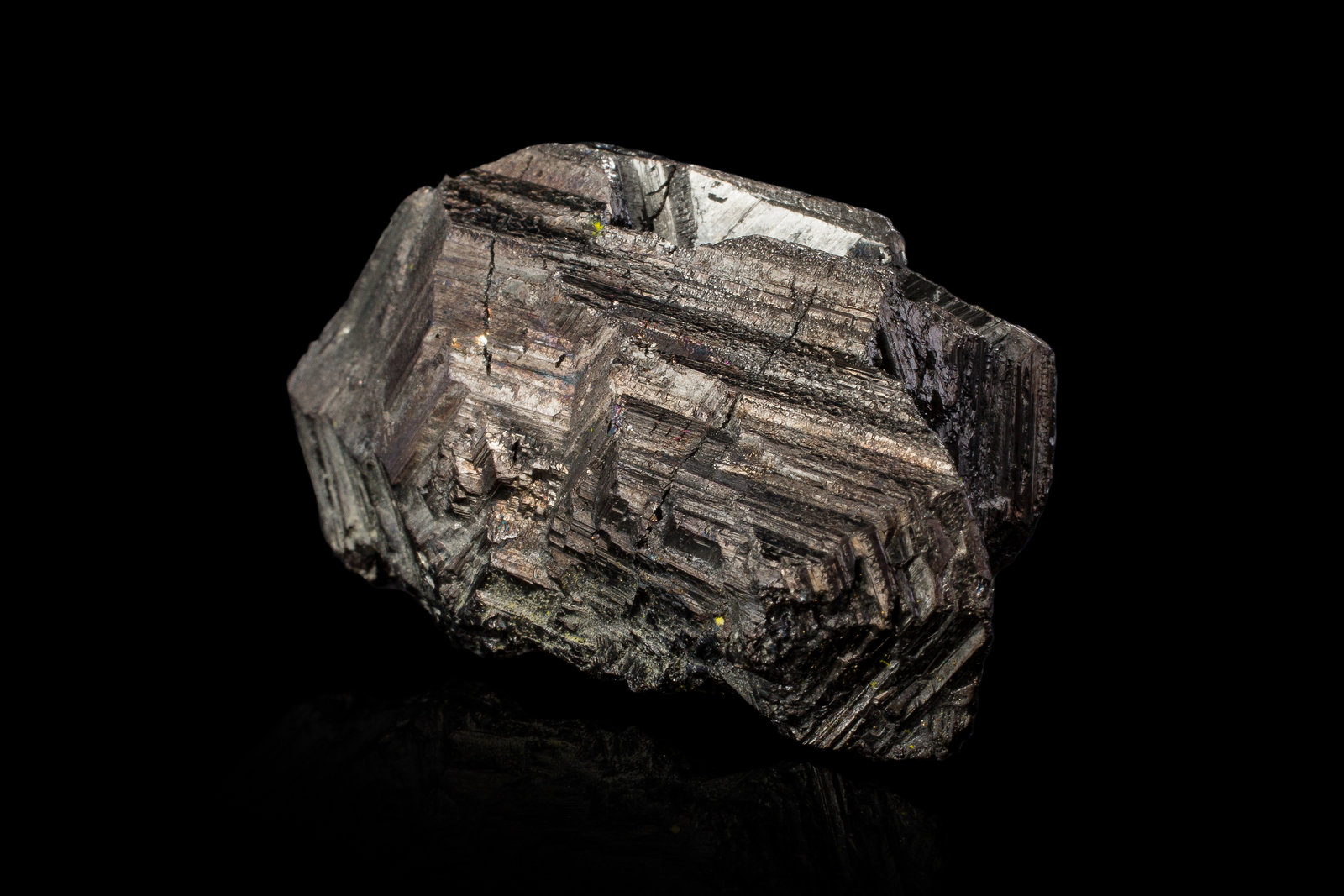 Pearceita
5,0 x 2,5 x 2,5 cm
(Autor: Museo MIM)