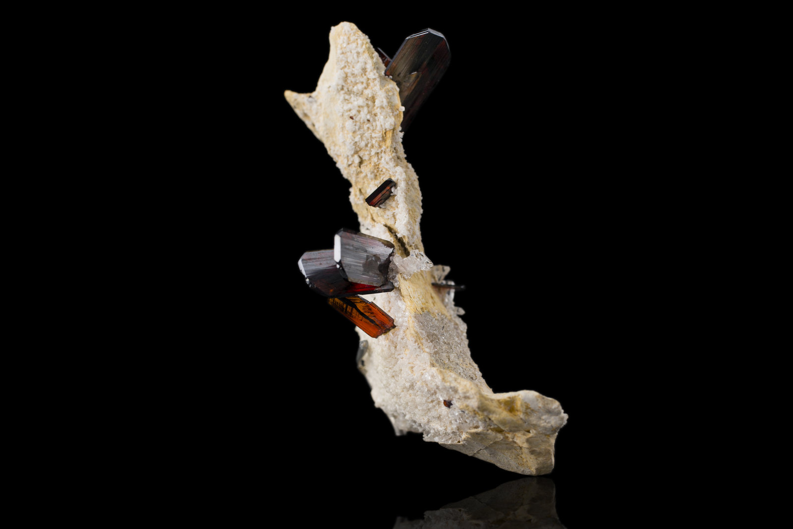 Brookita
7,5 x 5,0 x 6,5 cm
(Autor: Museo MIM)