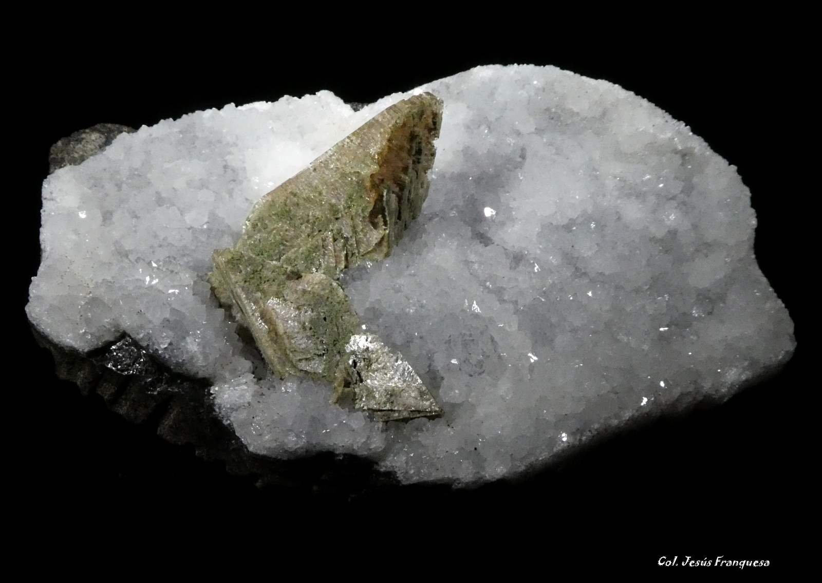 Heulandita.
90x50 mm.
(Autor: Jesus Franquesa Baucells)