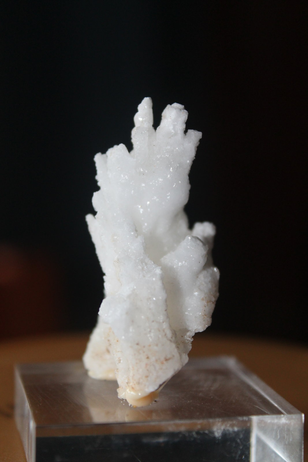 Aragonito.
Cristales de 4,5 cm de altura.
(Autor: Rafael varela olveira)