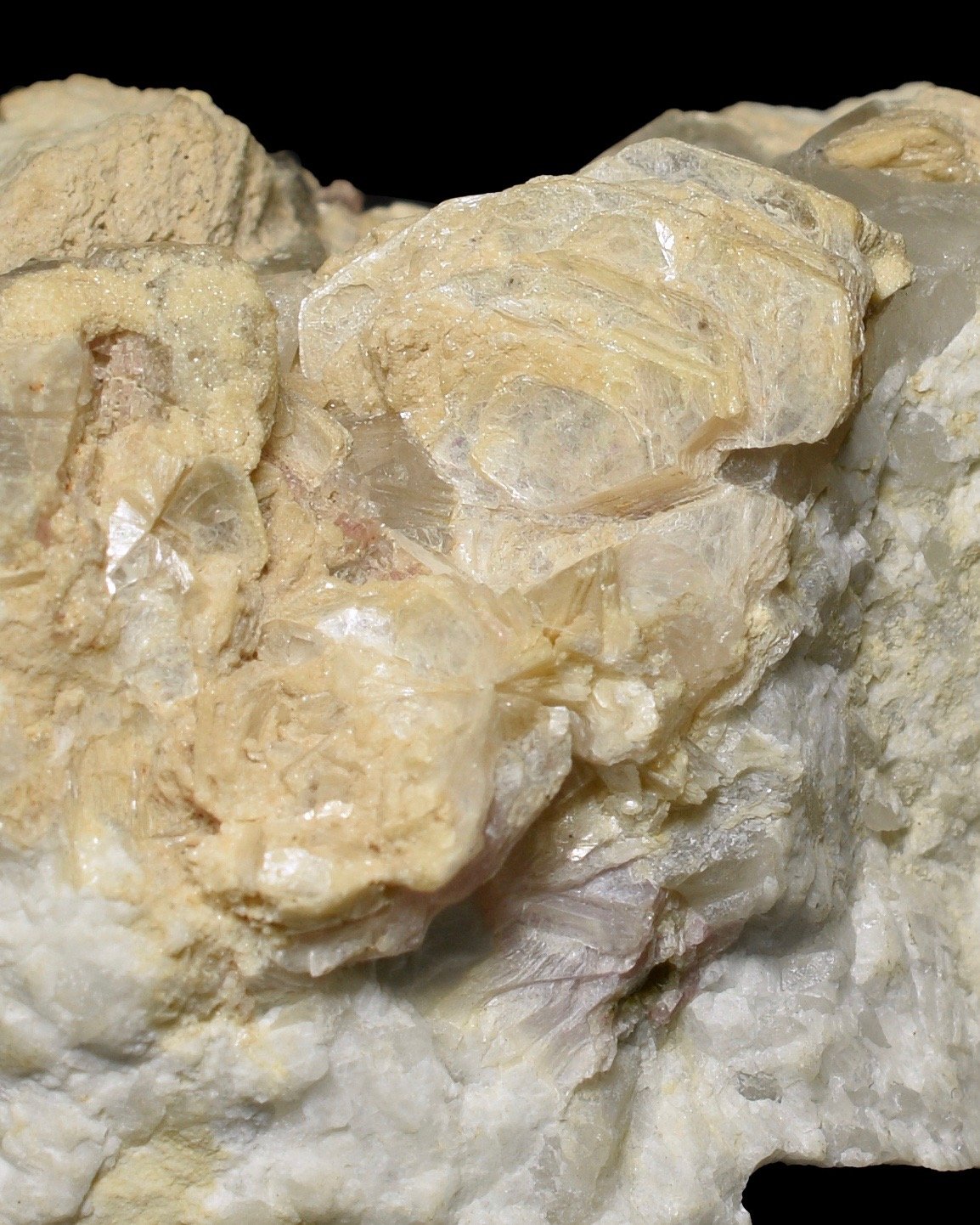 Lepidolita
(Autor: UVmineral)
