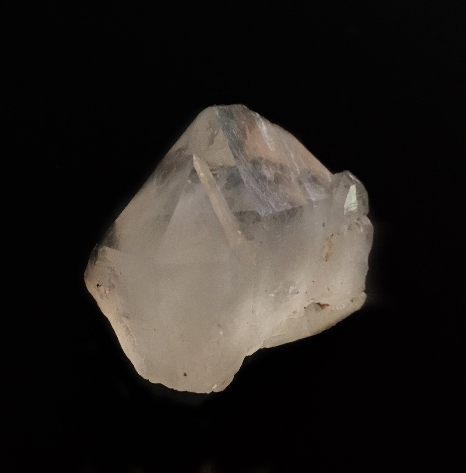 Cuarzo
3x2 cm
(Autor: Emilio Téllez)