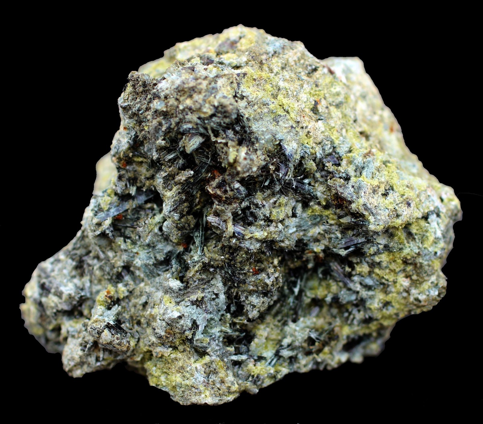 Ferroactinolita, Riebeckita, Prehnita, Clorita (Grupo)
50 x 47 x 36 mm
(Autor: José Luis Zamora)