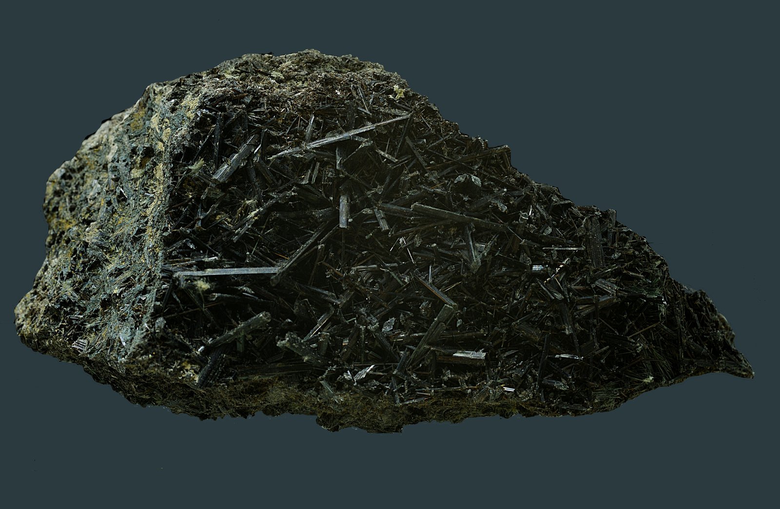 Actinolita
76 x 41 mm
(Autor: Antonio Carmona)
