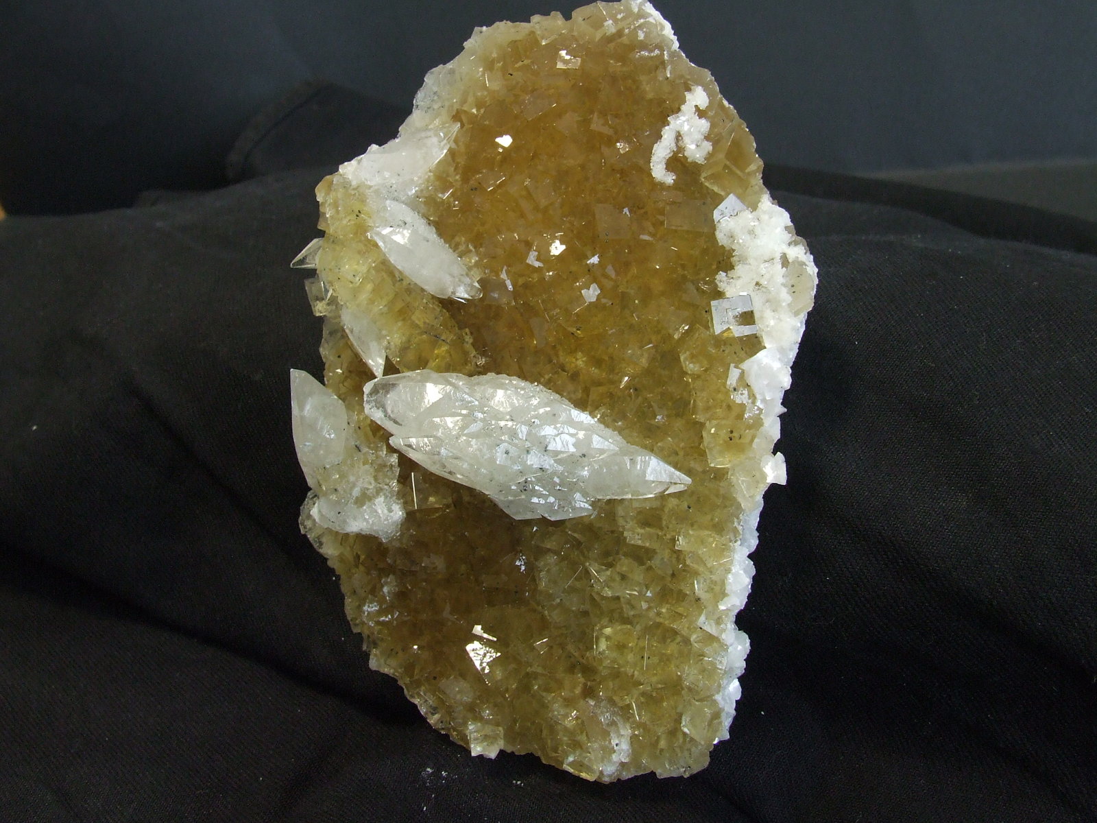Fluorita y Calcita
110x75mm
(Autor: joaquin gar)
