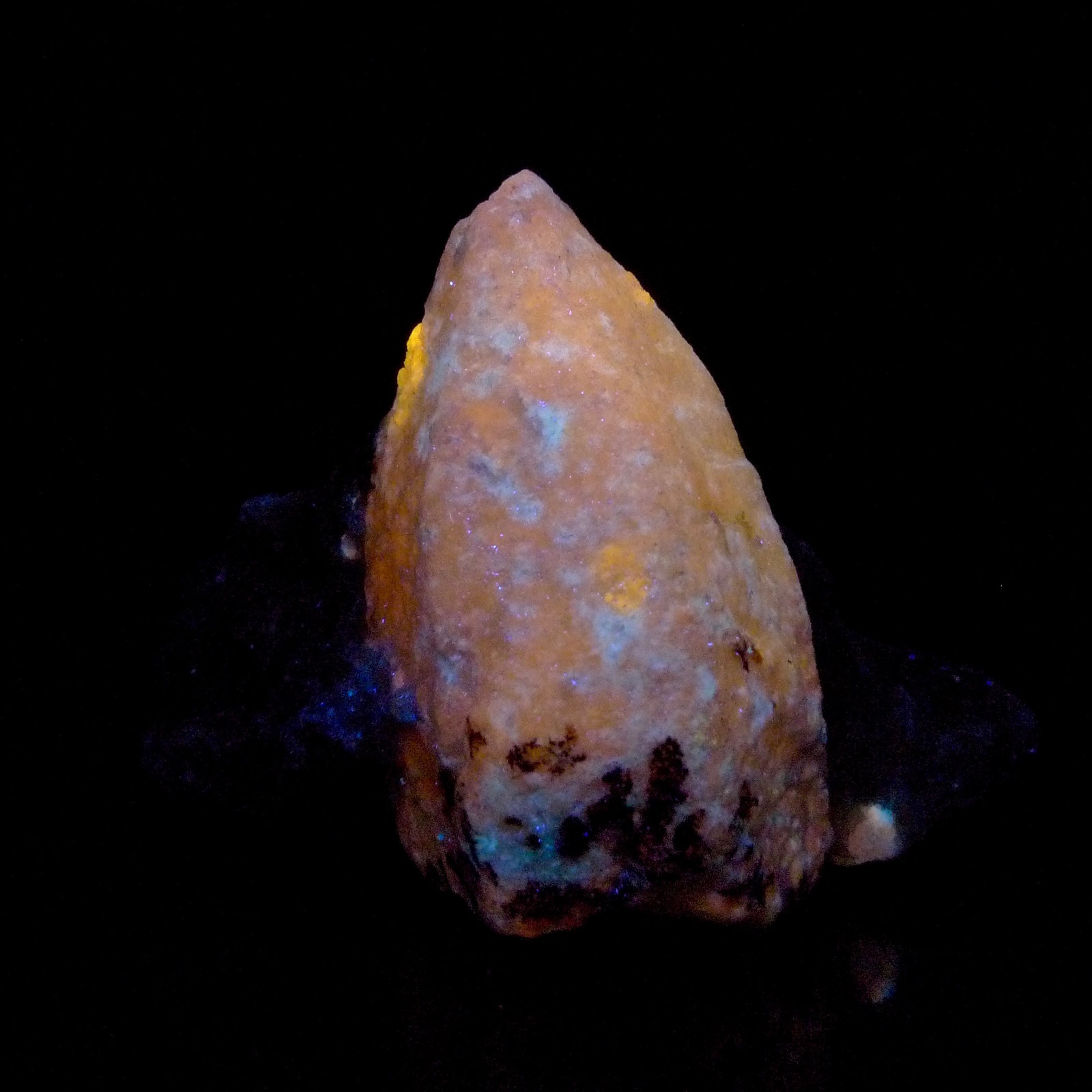 Afghanita (Afganita)
5 x 3,5 x 3 cm
(Autor: Josele)