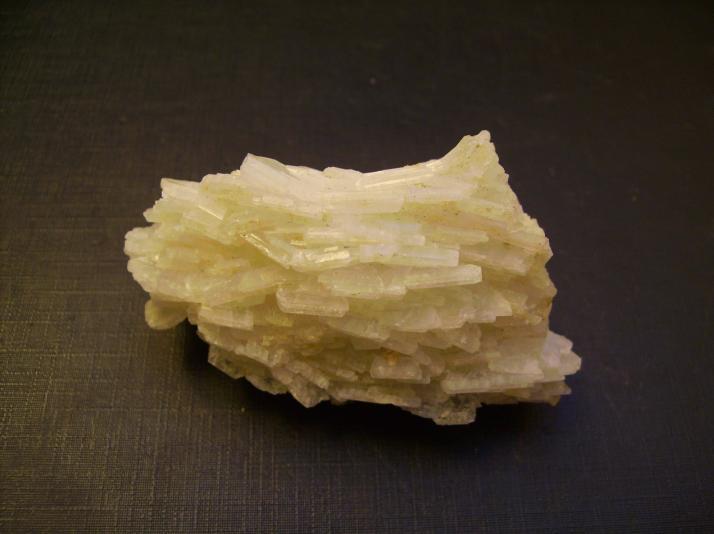 Albita (variedad cleavelandita)
7 x 4 x 3 cm
(Autor: Antonio Alcaide)