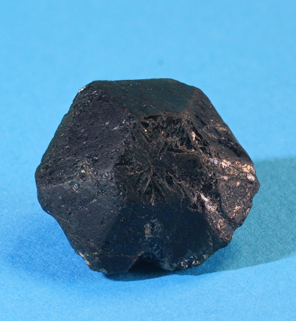 Crisoberilo (variedad alejandrita)
25x25 mm
(Autor: Ramon A  Lopez Garcia)