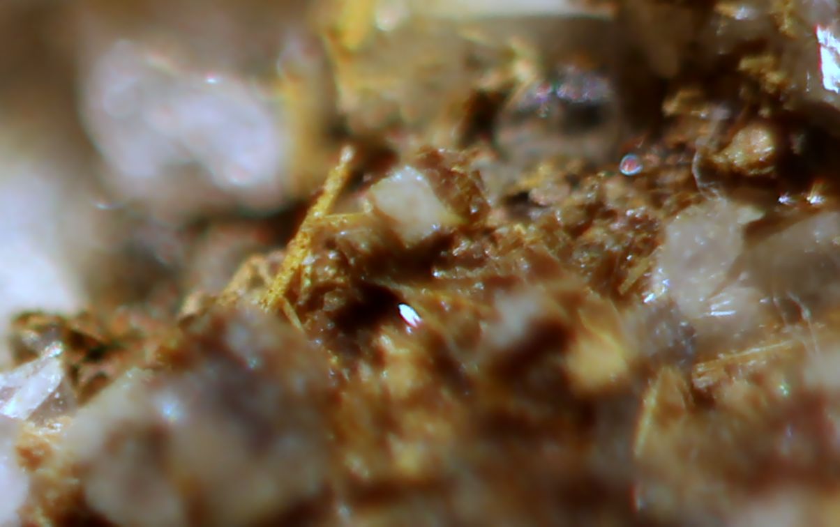Allanita-(Ce)
40 x 24 x 16 mm.
(Autor: José Luis Zamora)