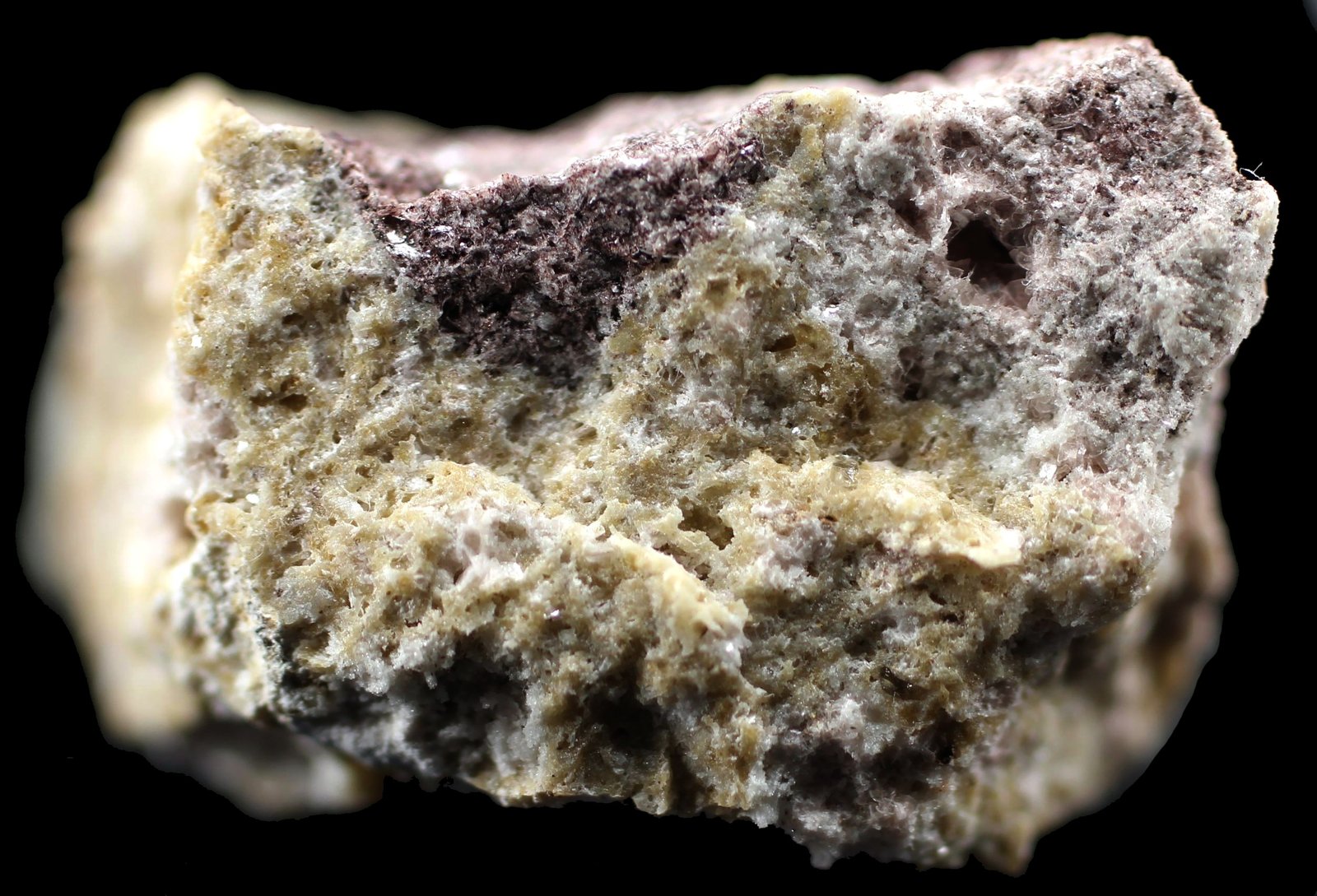 Alunita
30 x 20 x 17 mm
(Autor: José Luis Zamora)
