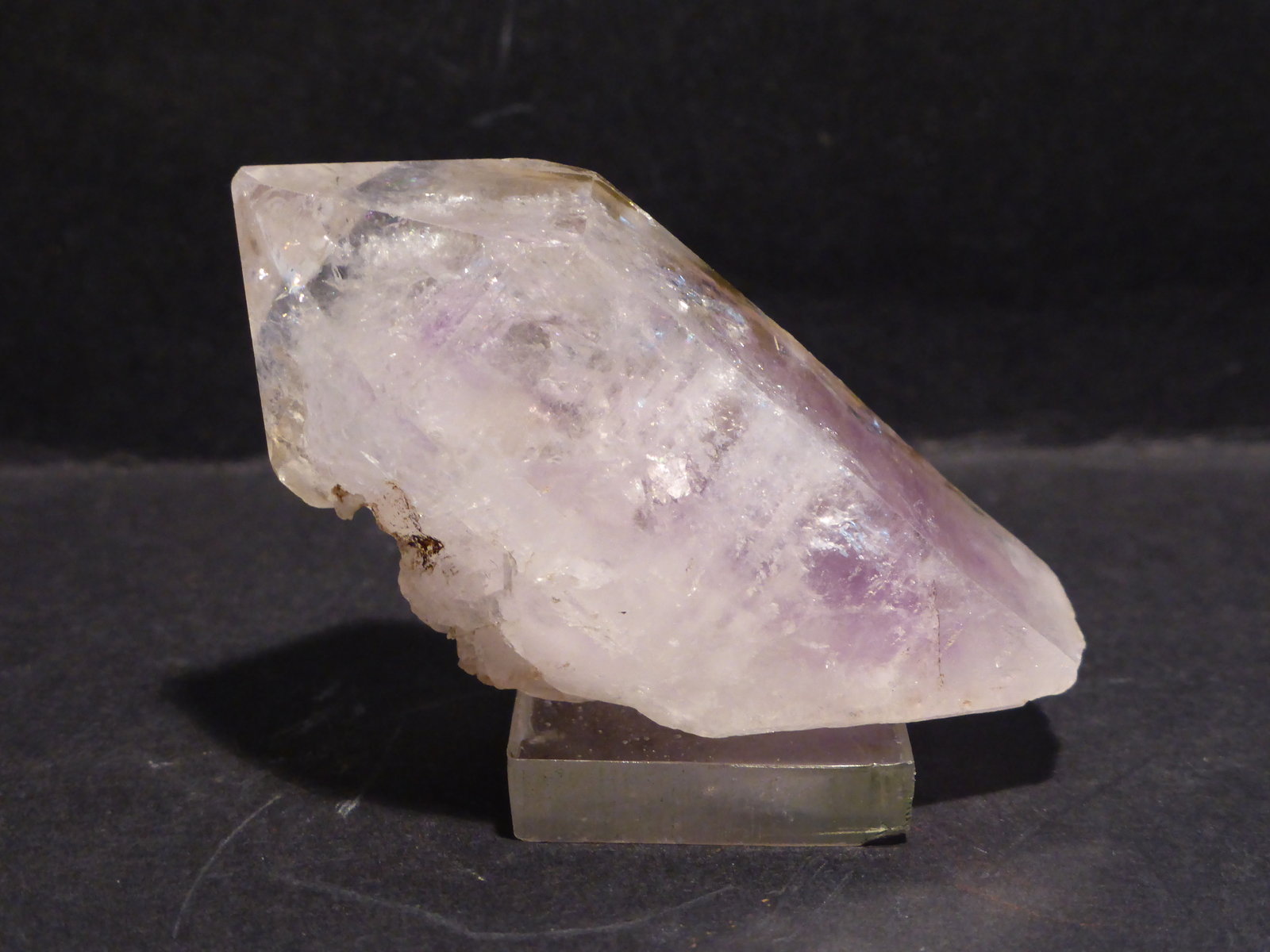 Cuarzo (variedad amatista)
5,5x3 cm
(Autor: Ander Ispizua Juan)