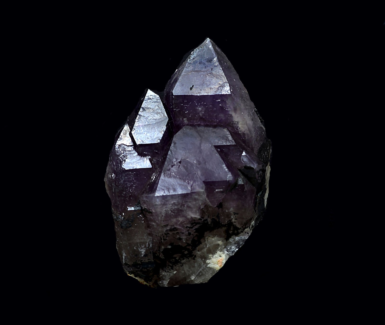 Cuarzo (variedad amatista)
63 x 43 mm
(Autor: Antonio Carmona)