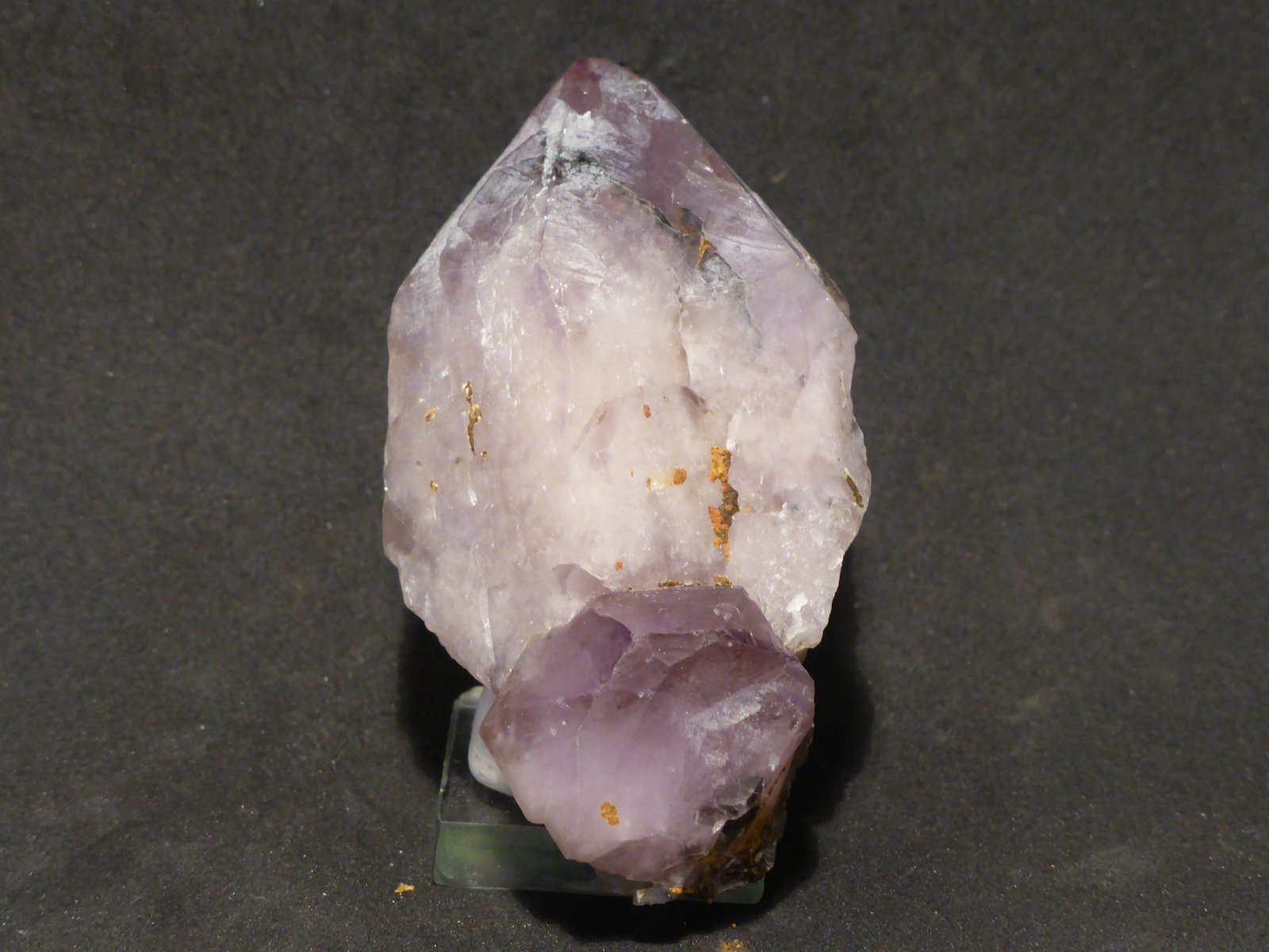 Cuarzo (variedad amatista)
6x3,5 cm
(Autor: Ander Ispizua Juan)