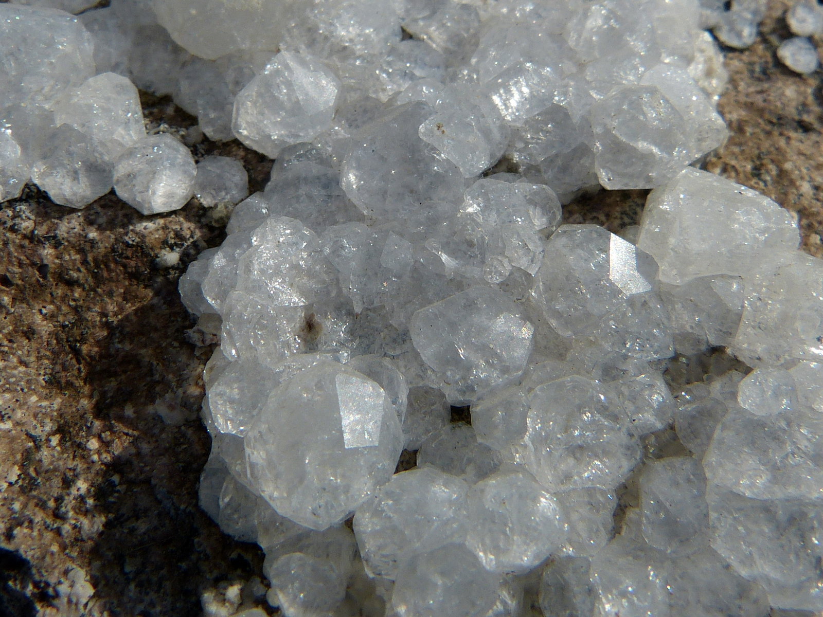 Analcima
13x7 cm
(Autor: nerofis2)